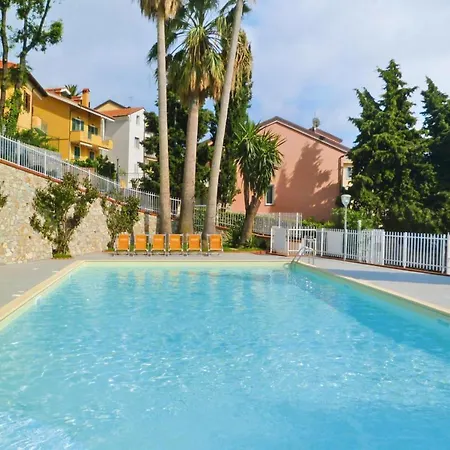 In * Pietra Ligure